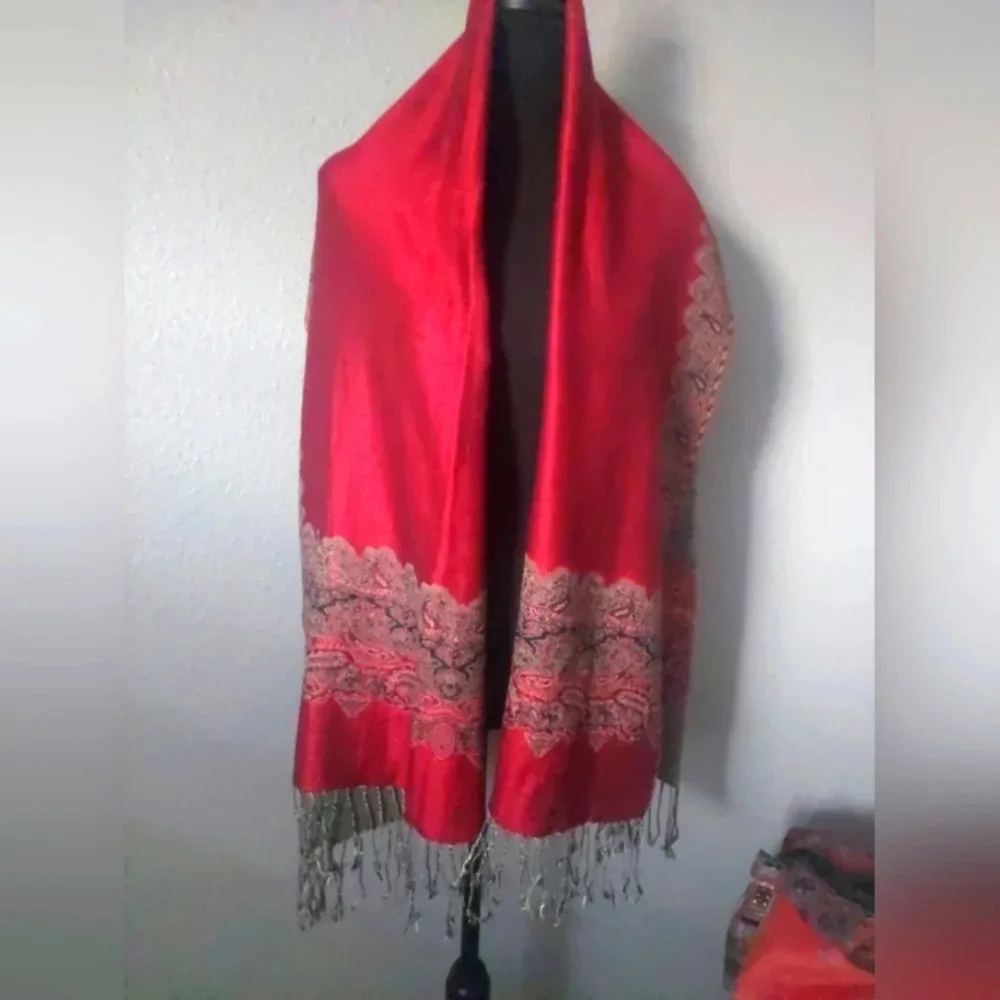 Pashmina silk blend Shawl Scarf Wrap red  Tassels ethnic Bohemian luxury